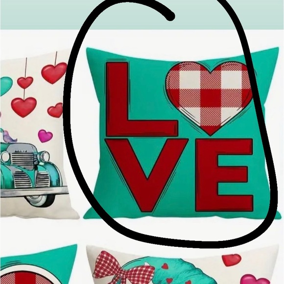 L O V E checked heart  Valentine Cushion 18x18 - Picture 1 of 3